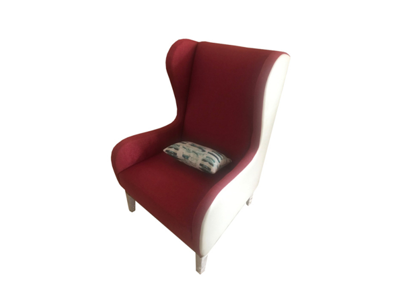 Chaise de canapé de loisirs douce blanche et rouge