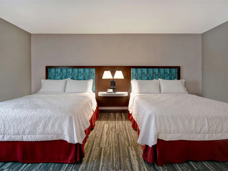 Hampton Inn &amp; Suites Mobilier d&#39;hôtel d&#39;accueil cinq étoiles